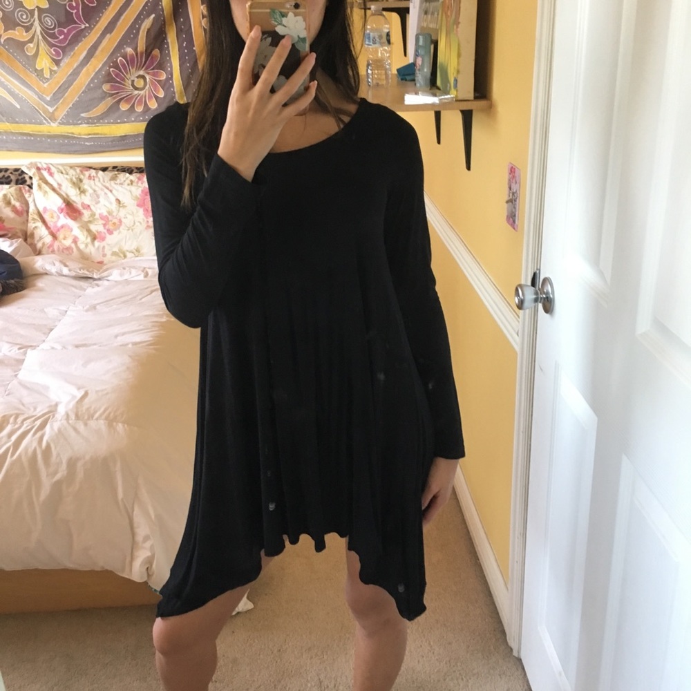 Black long sleeved dress